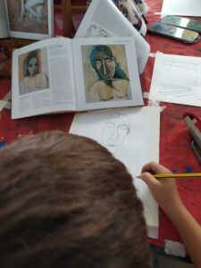 Dibujo y Estudio de Artistas
